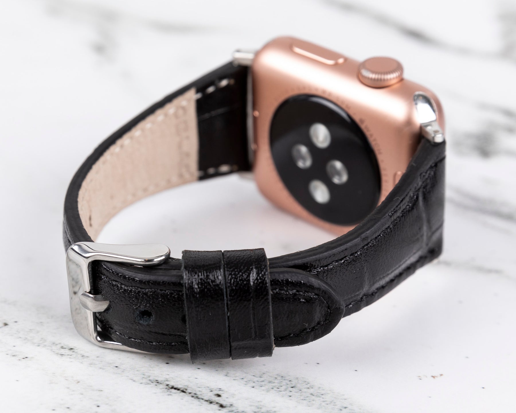 Leather Strap Apple Watch - Slim Design